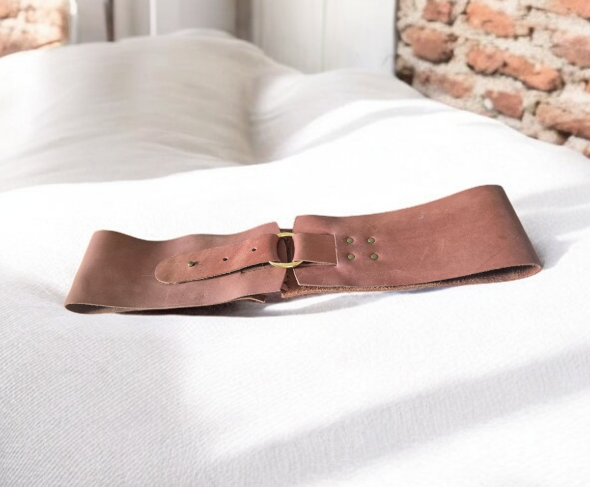 10cm wide waist belts with corset backing