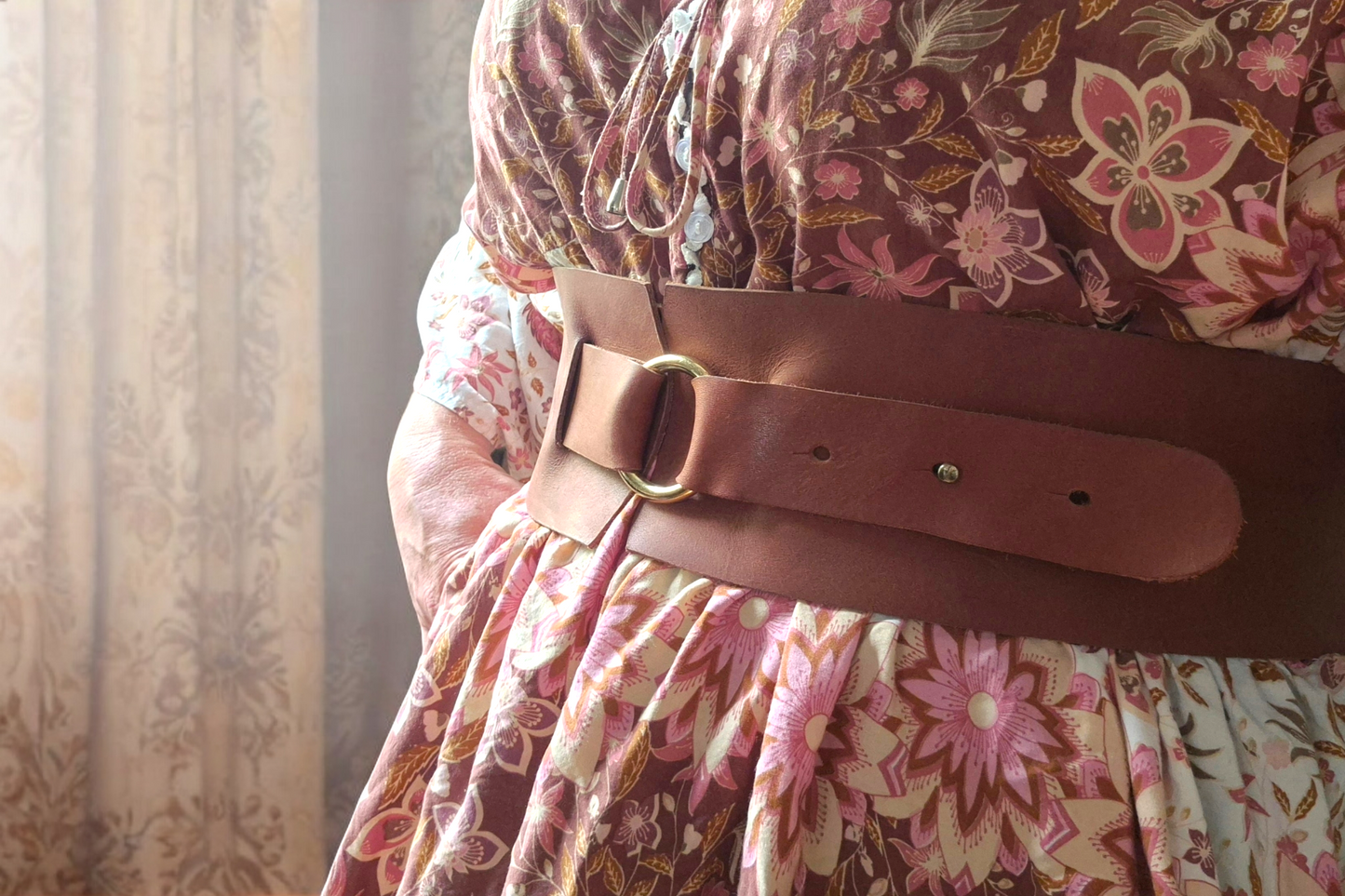 10cm wide waist belts with corset backing