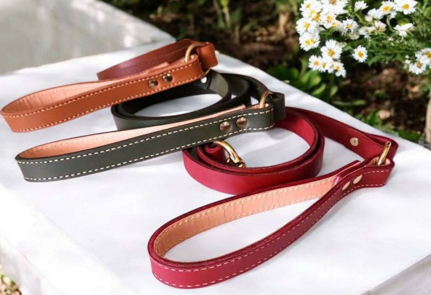 Lined handle 2 meter long leashes