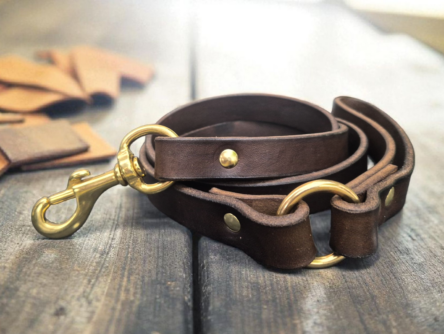 Leather dog leashes