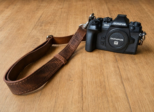 Camera straps 2.5cm wide 90cm to 130cm length