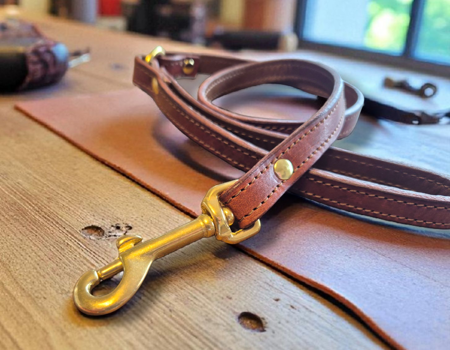 Leather dog leashes