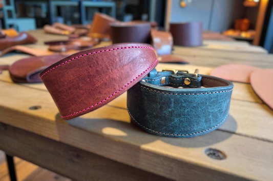 Lined leather hound collars